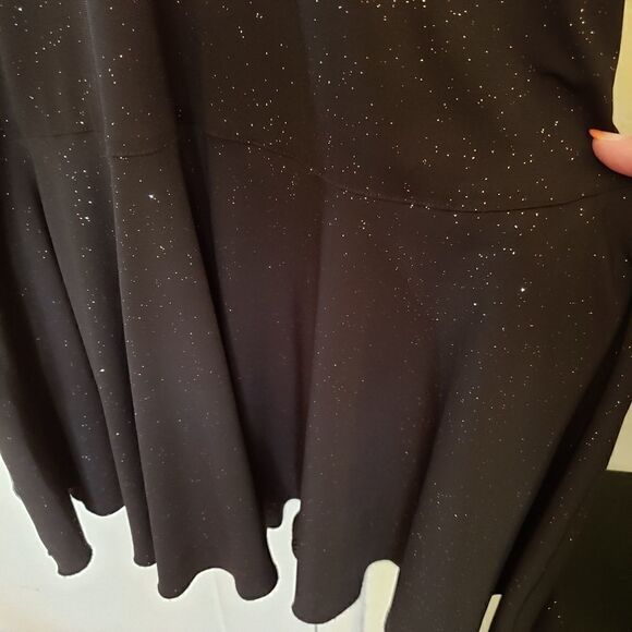 Eva Blue Juniors Black Sleeveless Gold Detail Sparkle Party Dress - Picture 9 of 9